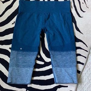 Lululemon size 10